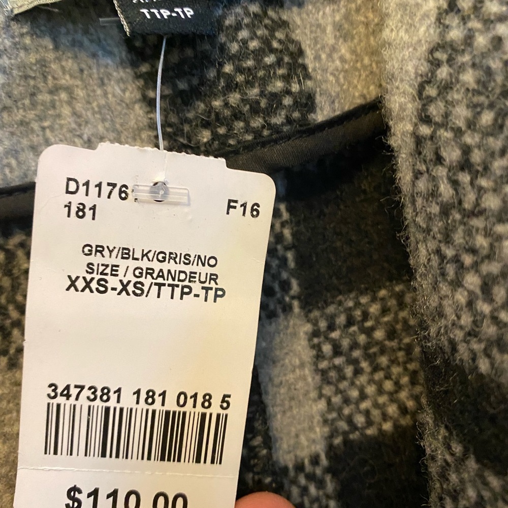 🎉HP🎉 BNWT le Chateau jacket - Picture 2 of 5